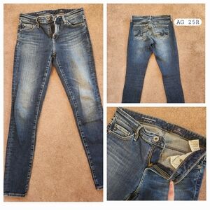 AG jeans size 25R